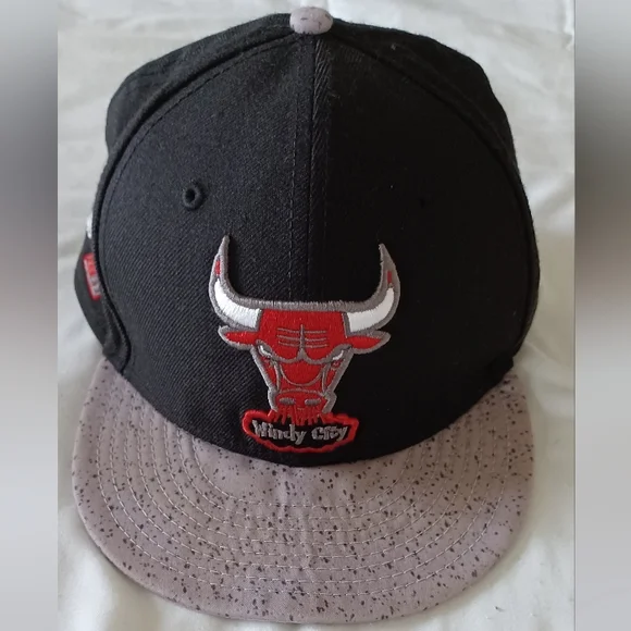 New Era Chicago Black & Red Cap 59 Fifty - Picture 5 of 5